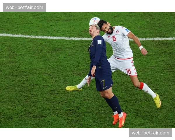 马竞前锋格列兹曼因脚踝扭伤预计缺席两周